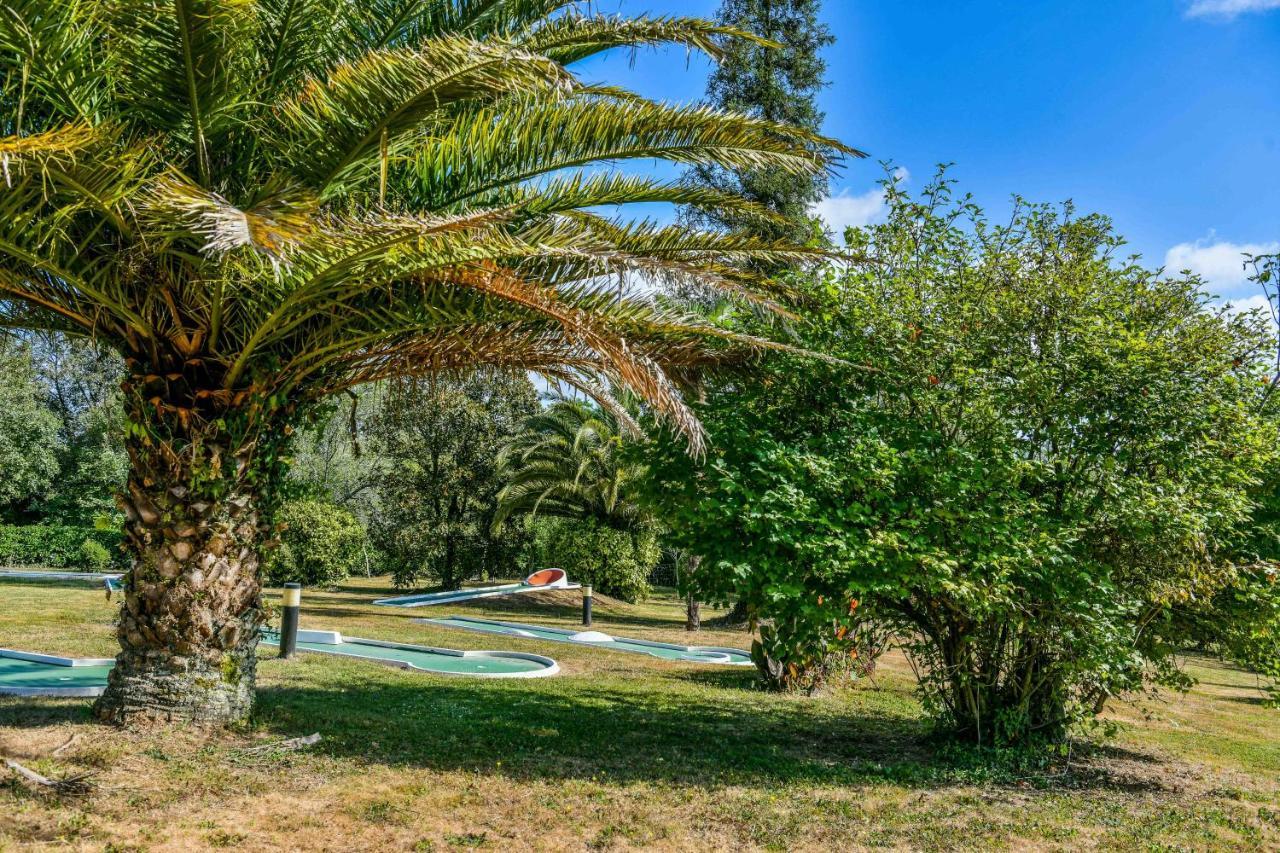 Aux Tauzins Otel Montfort-en-Chalosse Dış mekan fotoğraf