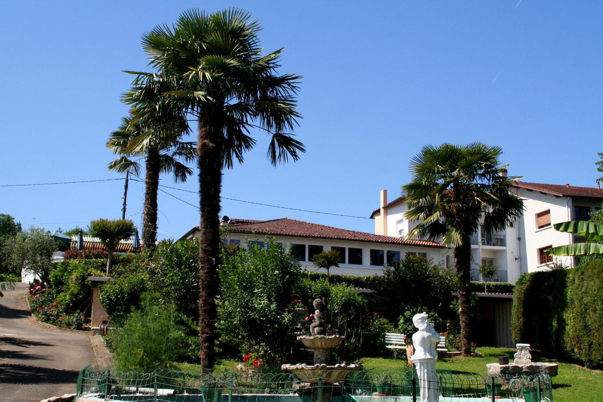 Aux Tauzins Otel Montfort-en-Chalosse Dış mekan fotoğraf