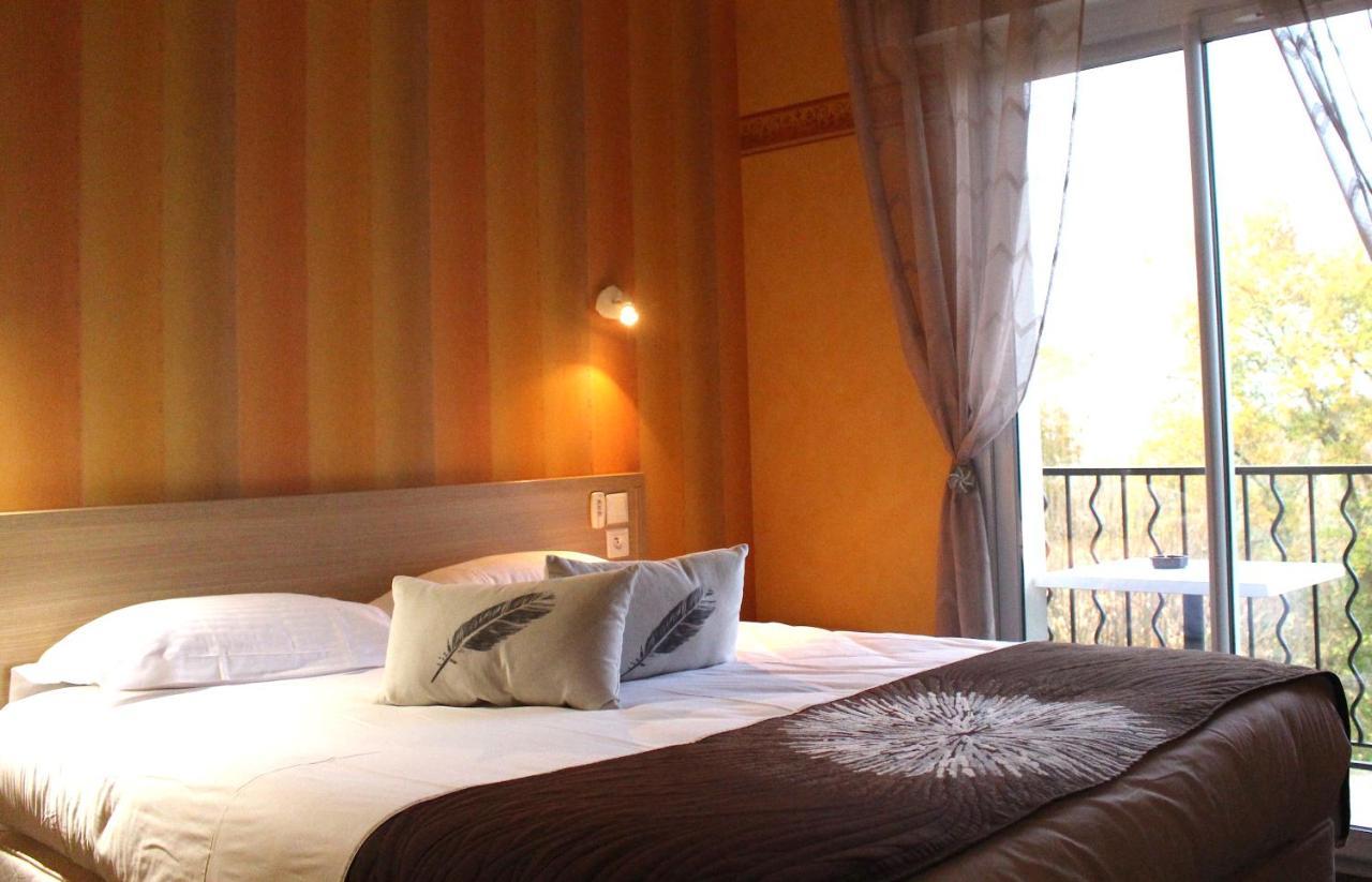 Aux Tauzins Otel Montfort-en-Chalosse Dış mekan fotoğraf